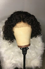 Load image into Gallery viewer, Short Bob Brazilian wigs 4x4 lac closure human hair curly (8 Inch)

